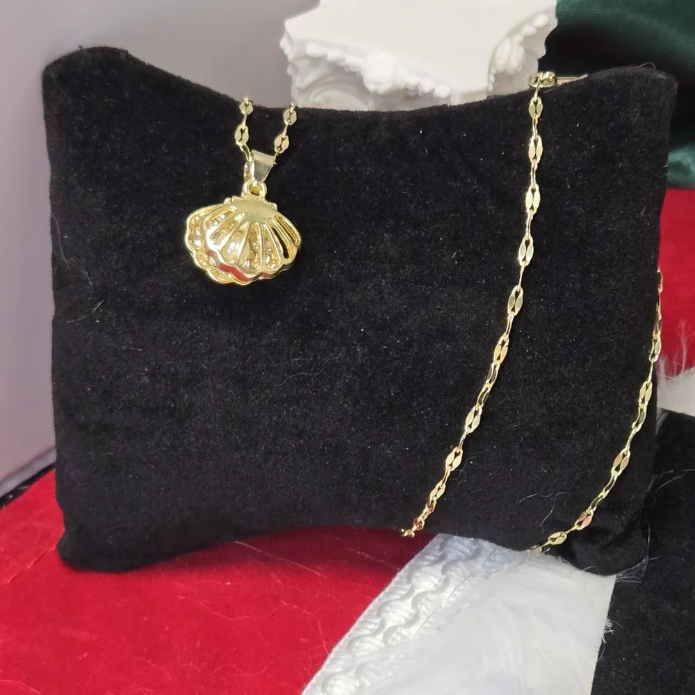 Gold Pearl Shell Pendant Necklace Stainless Steel CZ Crystal Coastal Jewelry